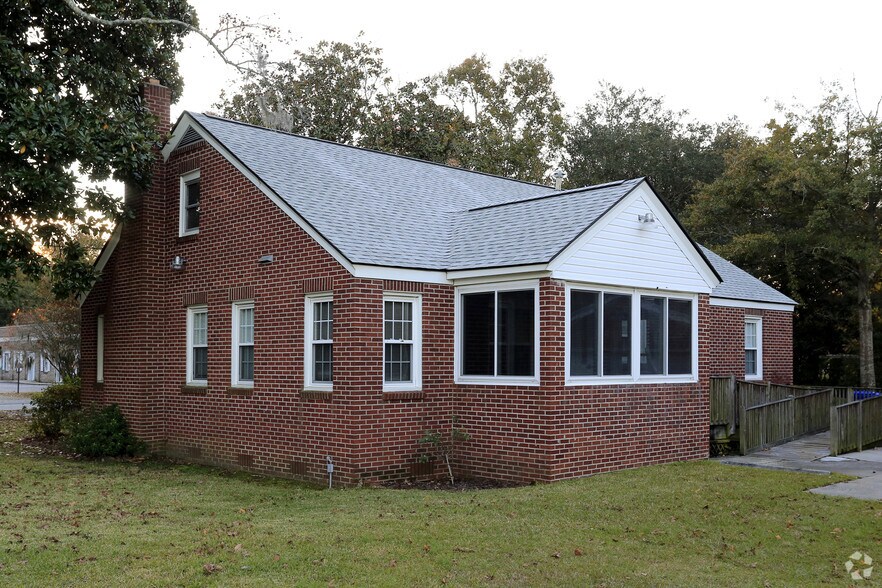 545 Parkwood Estates Dr, Charleston, SC à vendre - Photo du bâtiment - Image 2 de 16