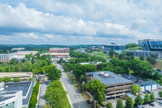 230 Second Ave, Waltham, MA - AÉRIEN Vue de la carte - Image1