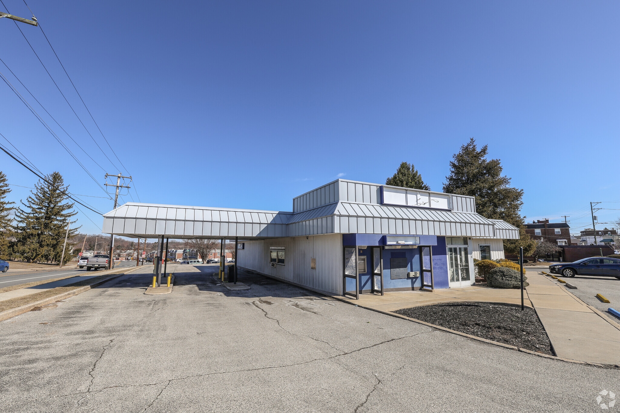 7133 Ridge Ave, Philadelphia, PA for lease Primary Photo- Image 1 of 3