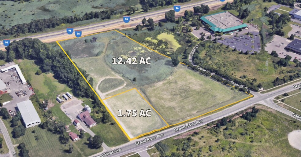 Grand River Ave, Wixom, MI à vendre - Photo du bâtiment - Image 2 de 5