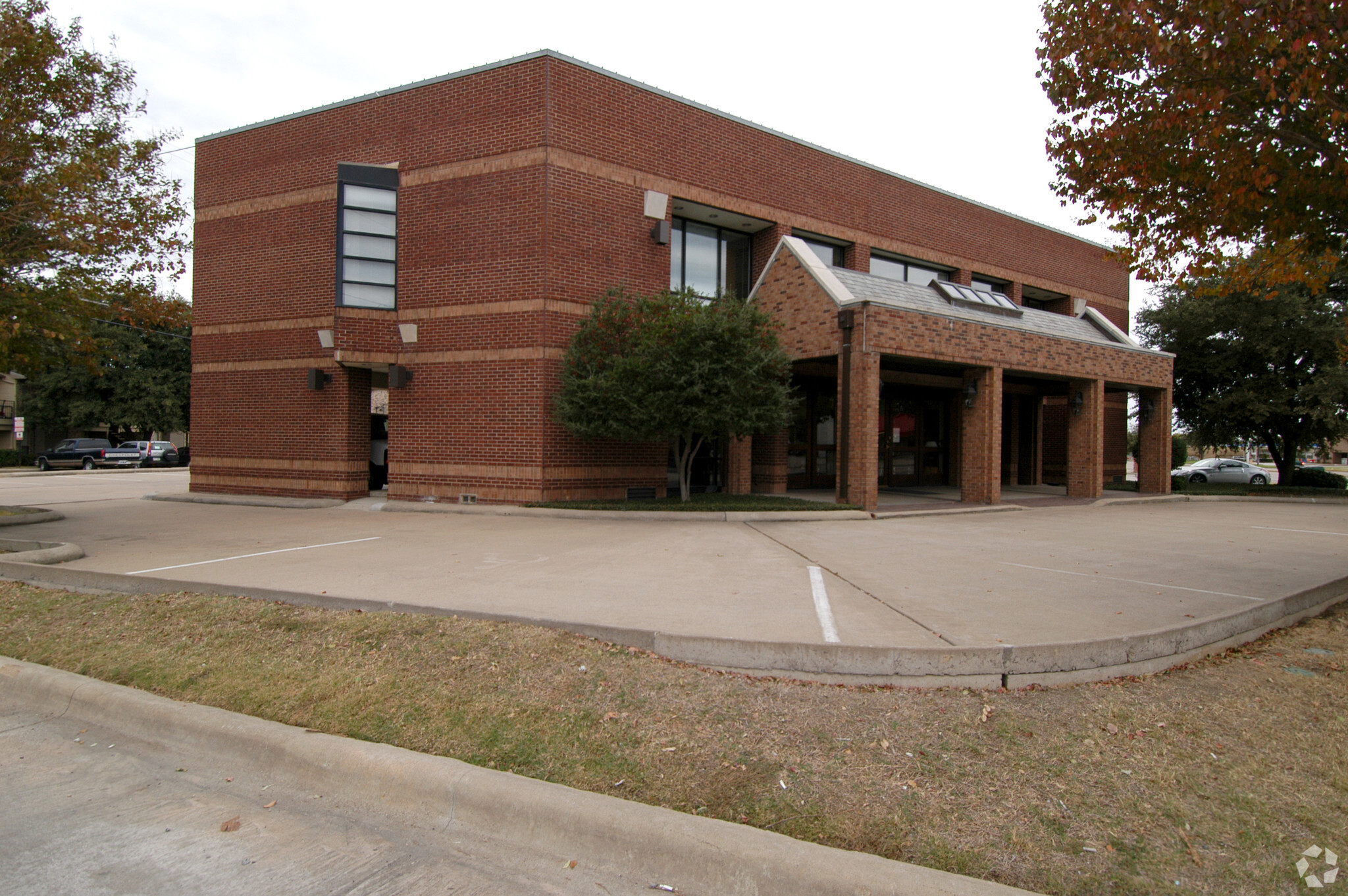 1801 W Louisiana St, McKinney, TX à louer Photo principale- Image 1 de 5