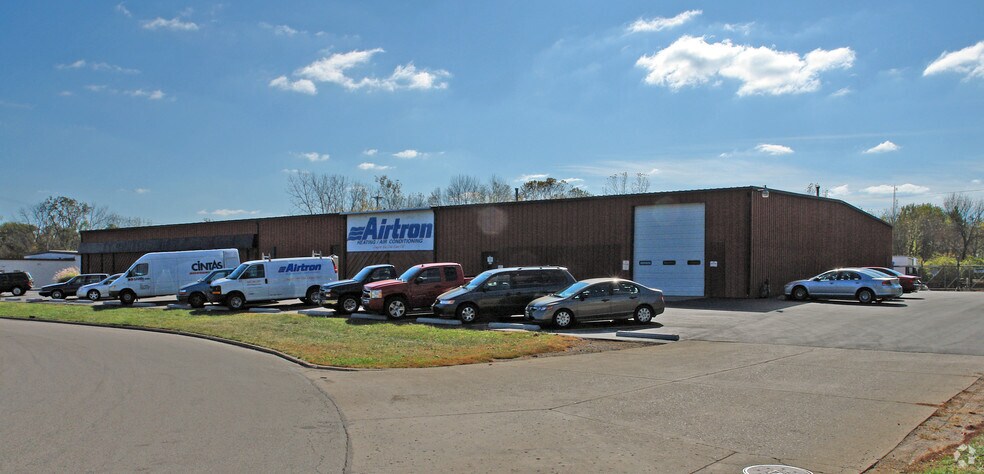 3050 Plainfield Rd, Dayton, OH à vendre - Photo du bâtiment - Image 2 de 30