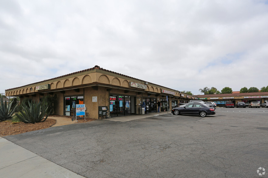 6444-6486 Westminster Blvd, Westminster, CA for lease - Building Photo - Image 1 of 2