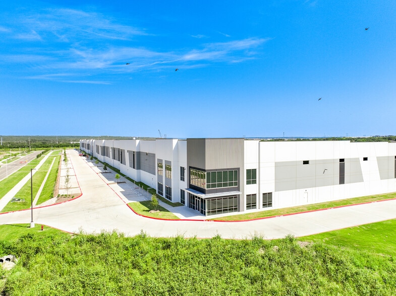 435 Aiken Dr, San Marcos, TX for sale - Building Photo - Image 3 of 27