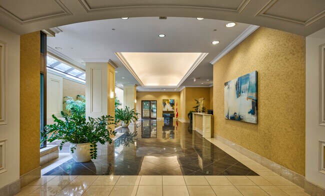 More details for 410 Laurier Ave W, Ottawa, ON - Office/Retail for Lease