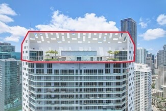 Plus de détails pour 1300 Brickell Bay Dr, Miami, FL - Multi-résidentiel à vendre