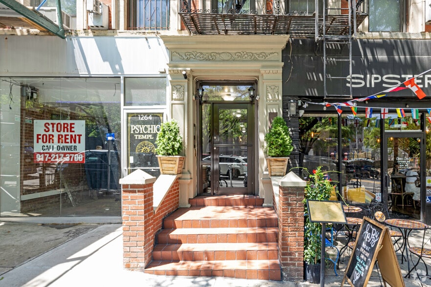 1268 Amsterdam Ave, New York, NY for lease - Building Photo - Image 2 of 5