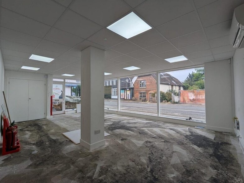 High St, Woking for lease - Building Photo - Image 2 of 3