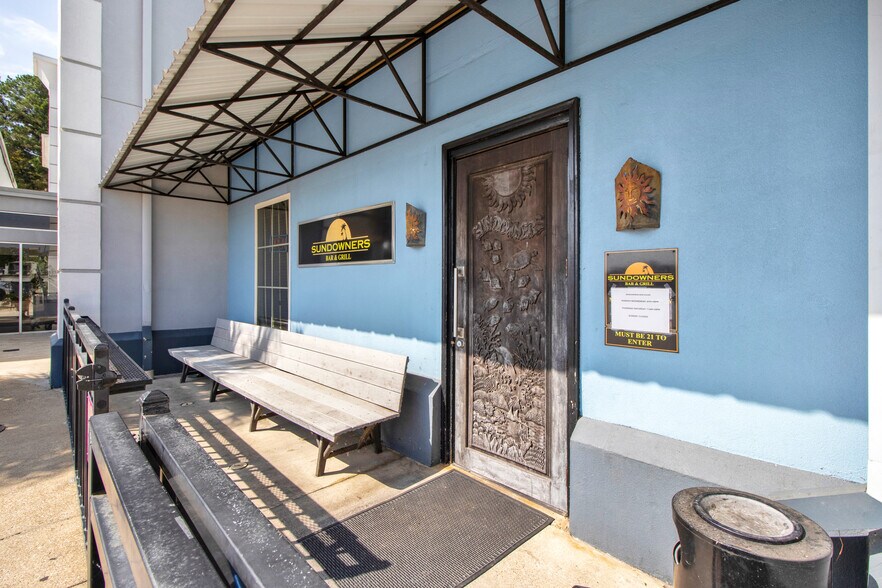 410 Us Highway 79 S, Henderson, TX à louer - Photo du bâtiment - Image 3 de 23