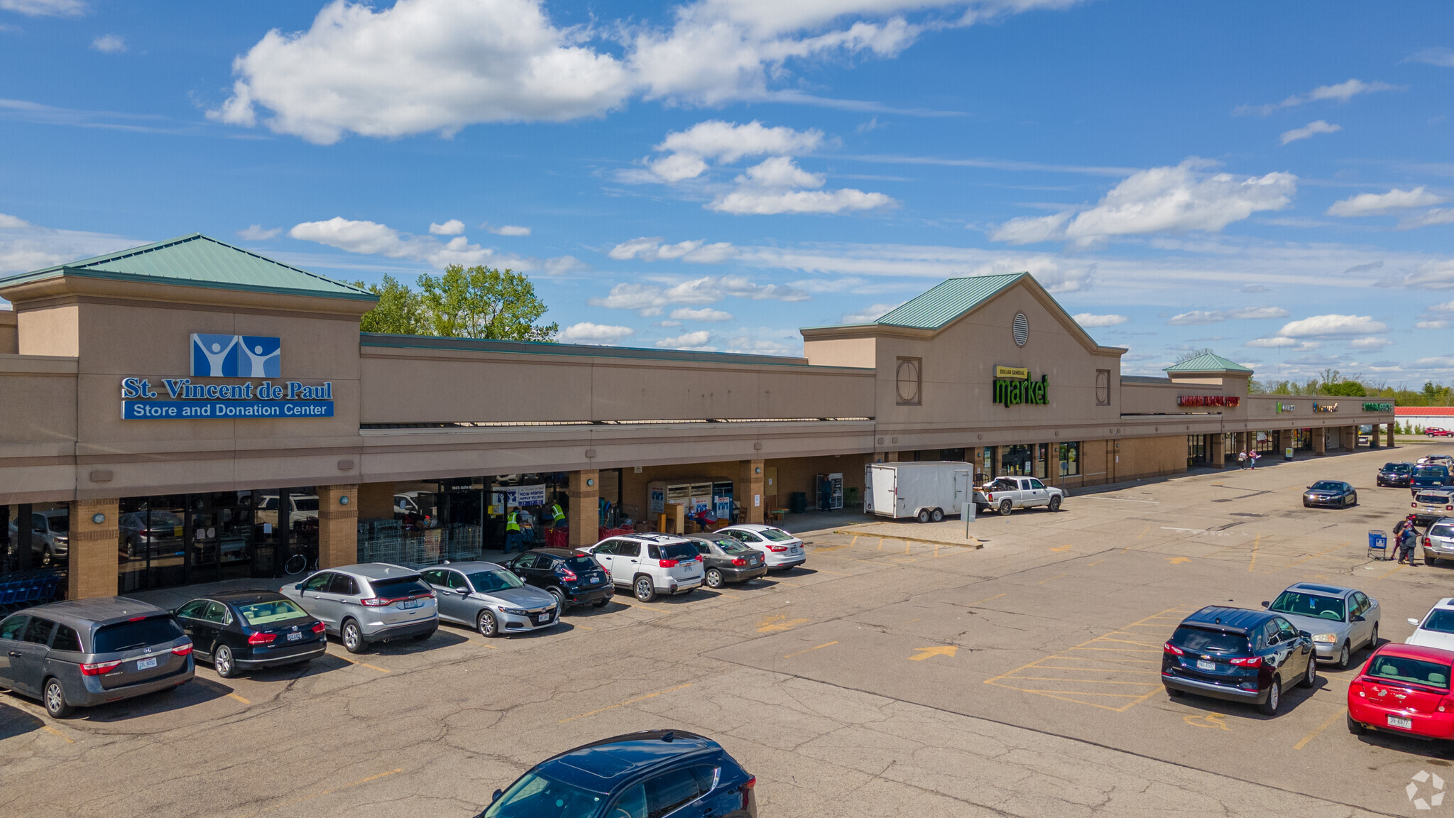 1065 Reading Rd, Mason, OH for lease Building Photo- Image 1 of 5