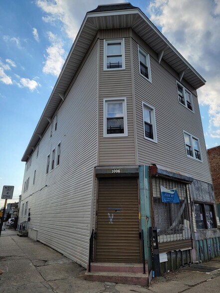 107 Maple, Irvington, NJ for sale - Primary Photo - Image 1 of 1