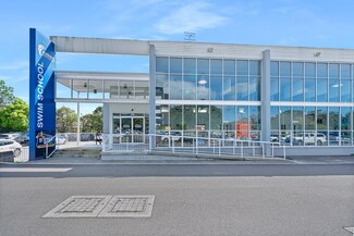 Plus de détails pour 1 Bryant Dr, Tuggerah - Sports et divertissement à vendre