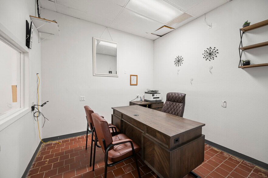 1212 13th St, Galveston, TX à louer - Photo du bâtiment - Image 3 de 12