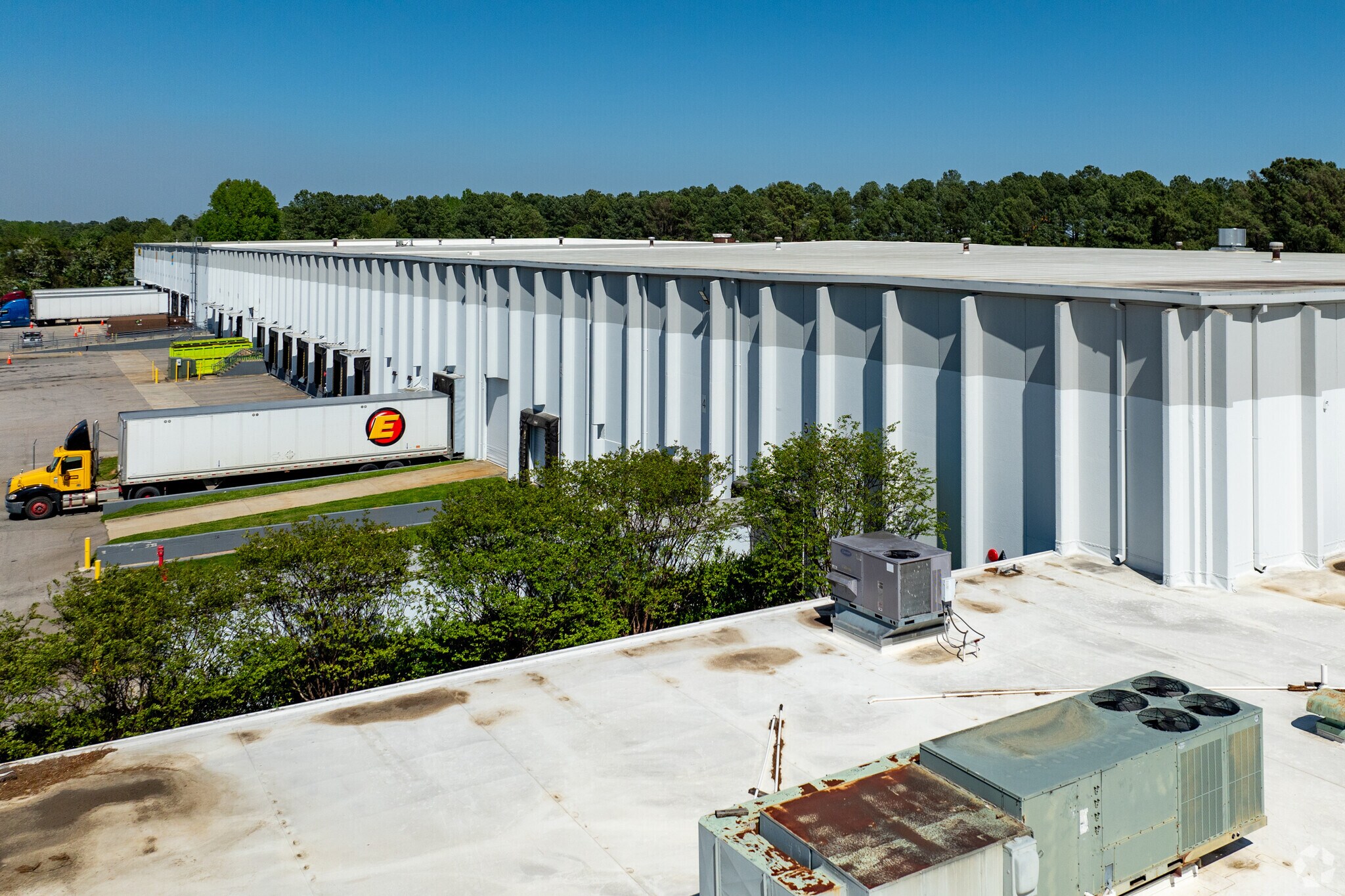 3401 Gresham Lake Rd, Raleigh, NC à louer Photo principale- Image 1 de 21