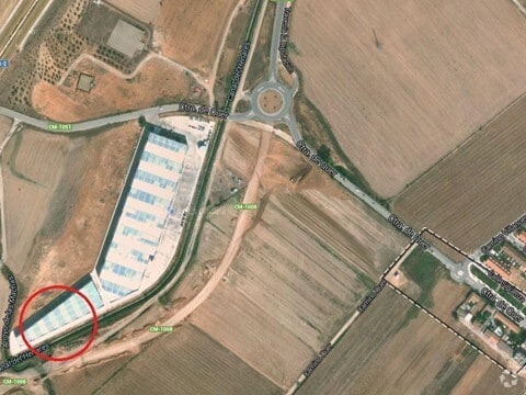 Avenida Adolfo Suárez, 13 D, Alovera, Guadalajara à vendre - Photo du bâtiment - Image 3 de 3