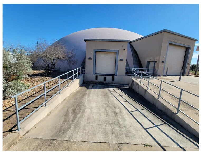 3063 Outlet Center Dr, Sealy, TX à vendre - Photo du bâtiment - Image 3 de 45