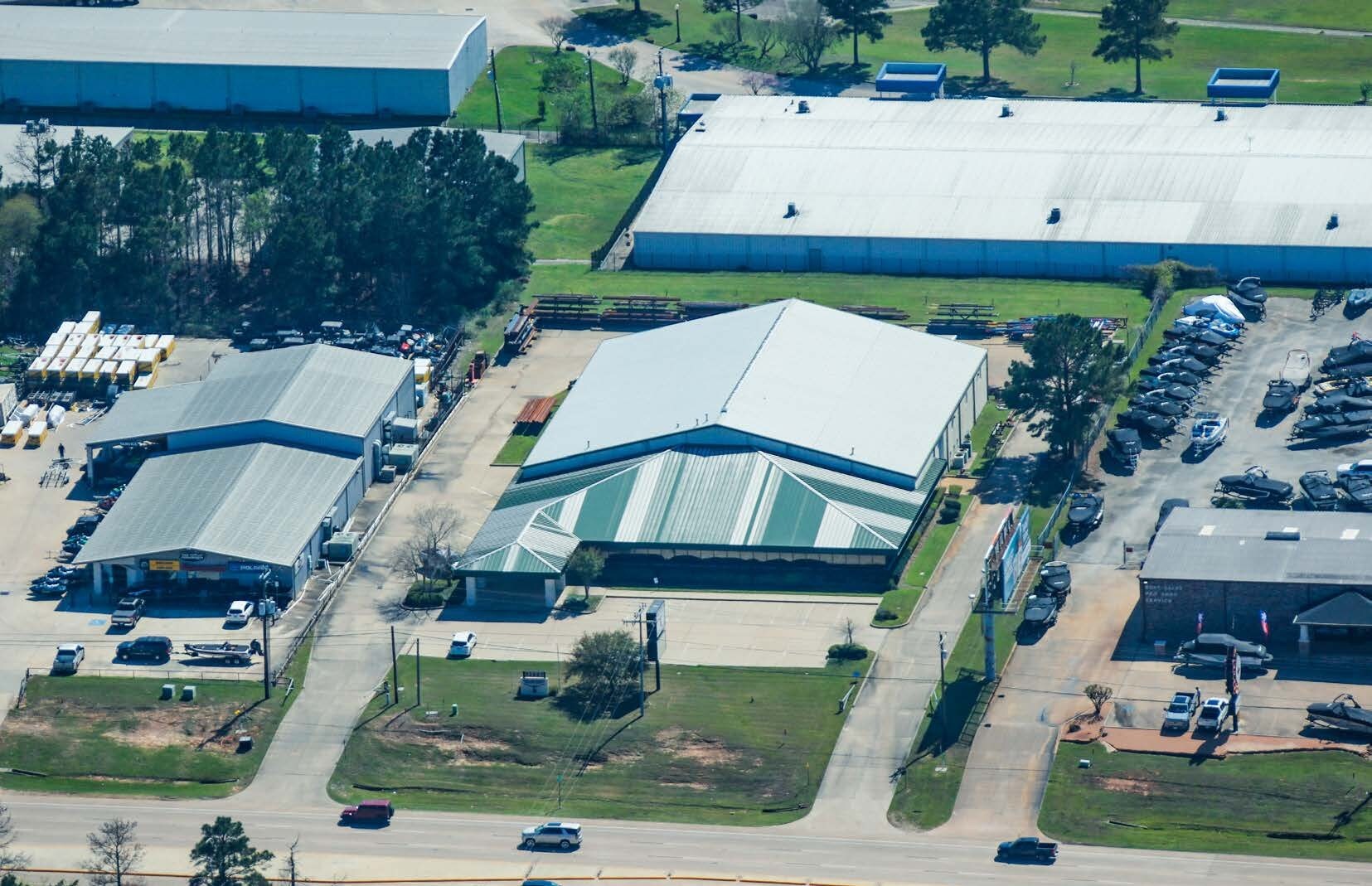 13901 Highway 105 W, Conroe, TX à vendre Photo du bâtiment- Image 1 de 5