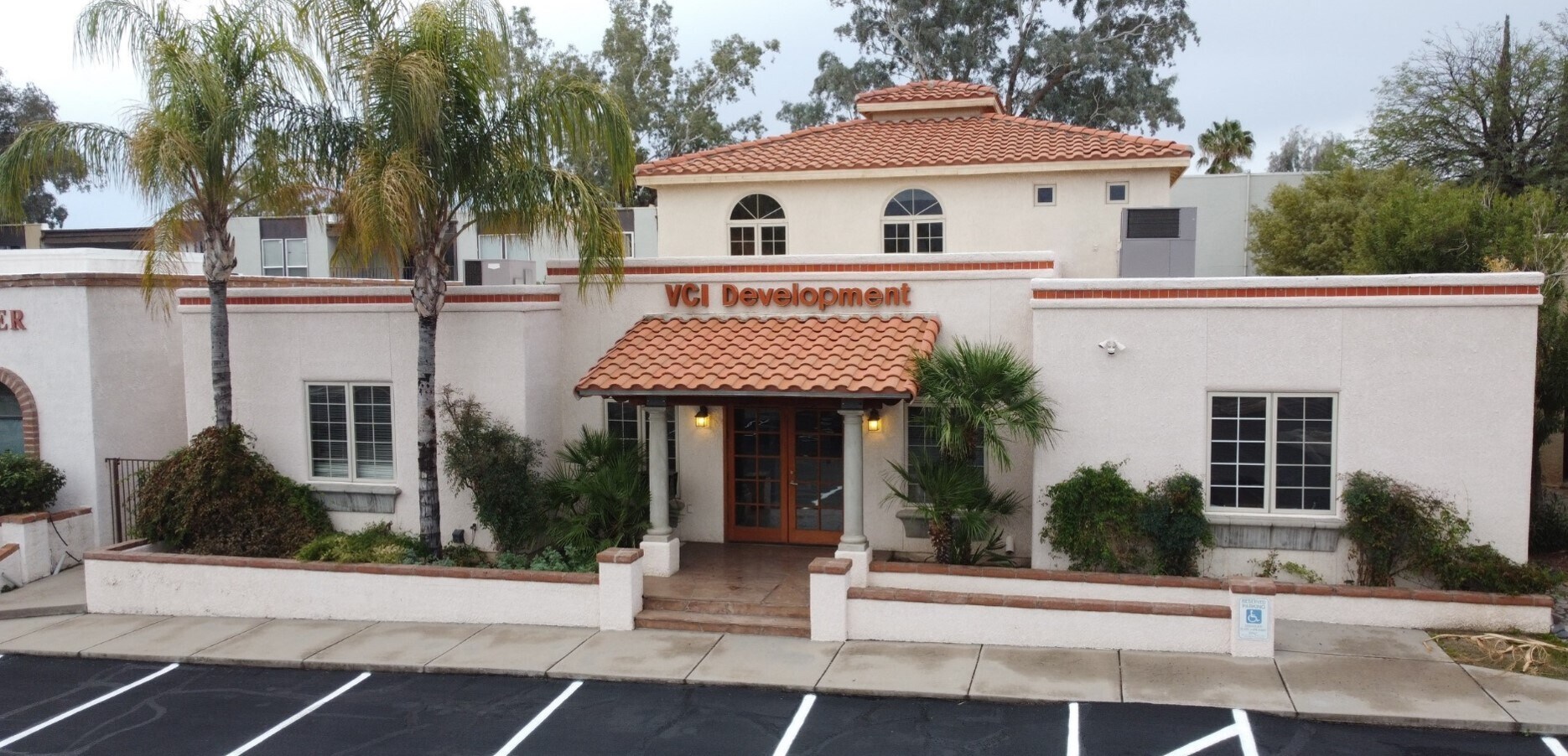 6404 E Tanque Verde Rd, Tucson, AZ for lease Primary Photo- Image 1 of 5