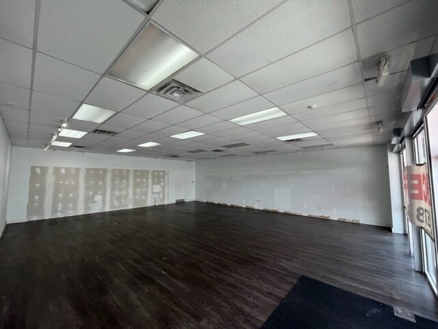 4894 Jonesboro Rd, Forest Park, GA for lease - Interior Photo - Image 3 of 12