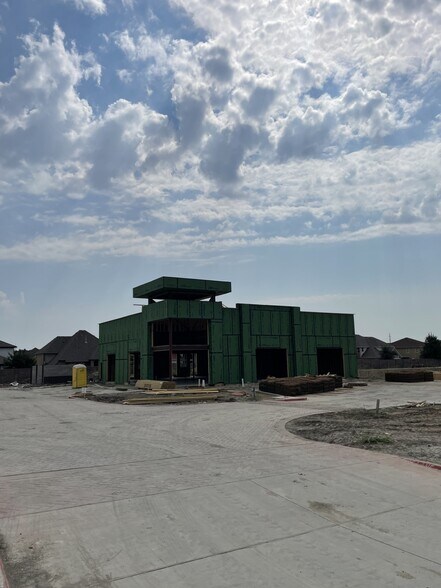 10366 Coit Rd, Frisco, TX à louer - Photo du bâtiment - Image 3 de 5