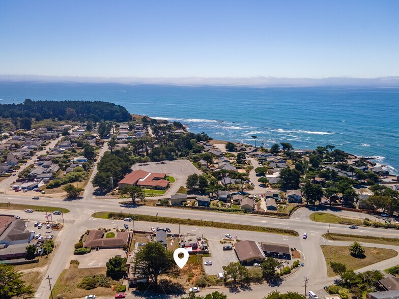 720 Etheldore Street, Moss Beach, CA à vendre - Photo principale - Image 3 de 5
