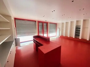 Bureau dans Paris à louer Photo du bâtiment- Image 2 de 7