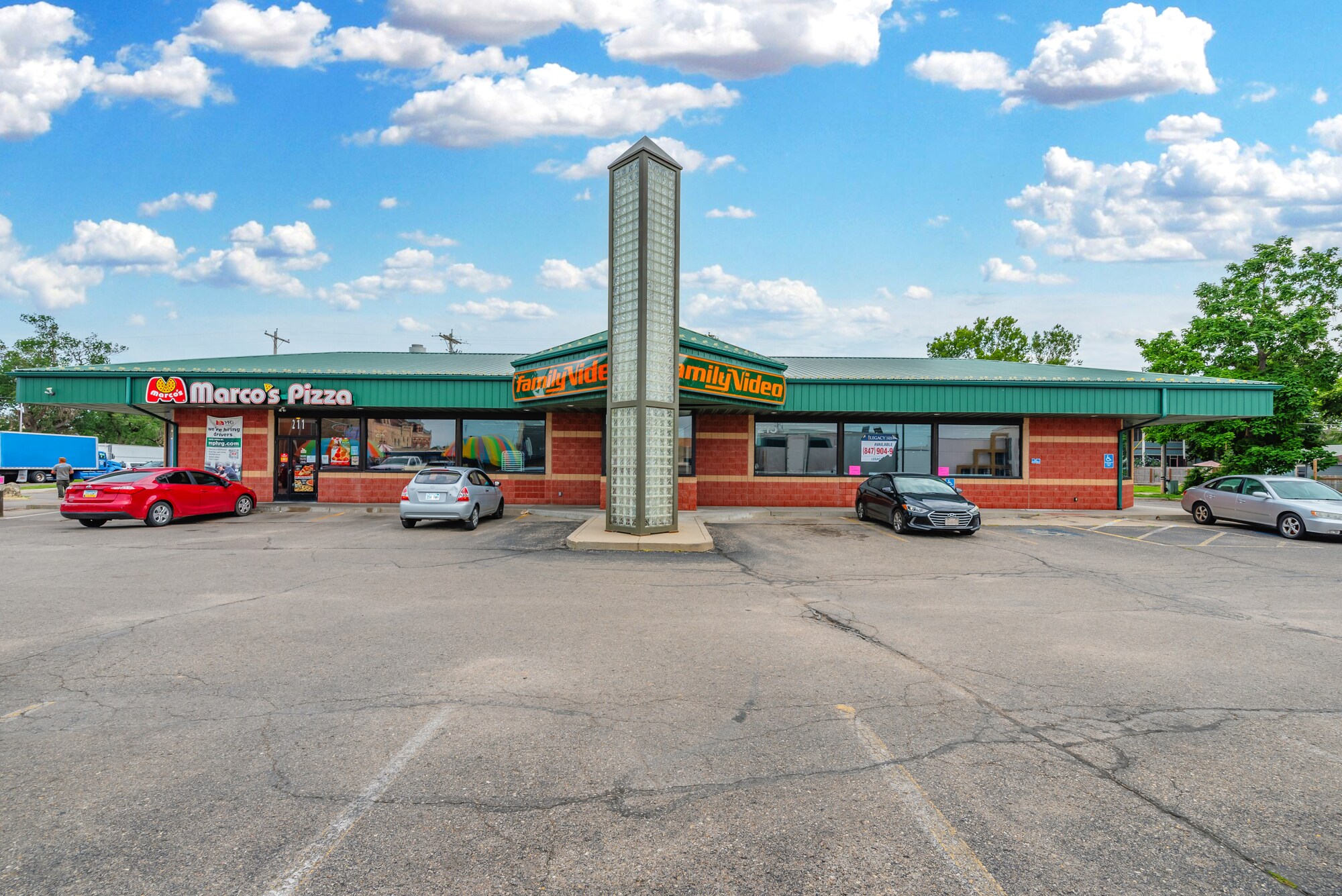215 W 6th St, Junction City, KS for lease Building Photo- Image 1 of 10
