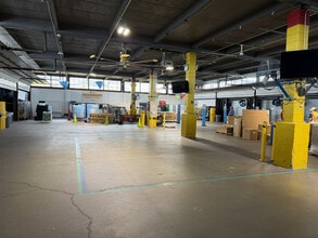 1 Railroad Pl, Maspeth, NY for lease Interior Photo- Image 2 of 2