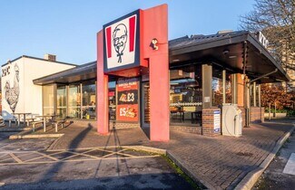 More details for New Road Side, Leeds - Retail for Sale