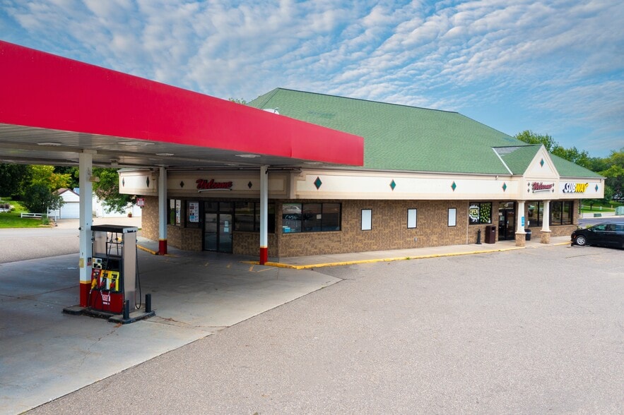 406 S 2nd Ave E, Melrose, MN for sale - Building Photo - Image 1 of 5