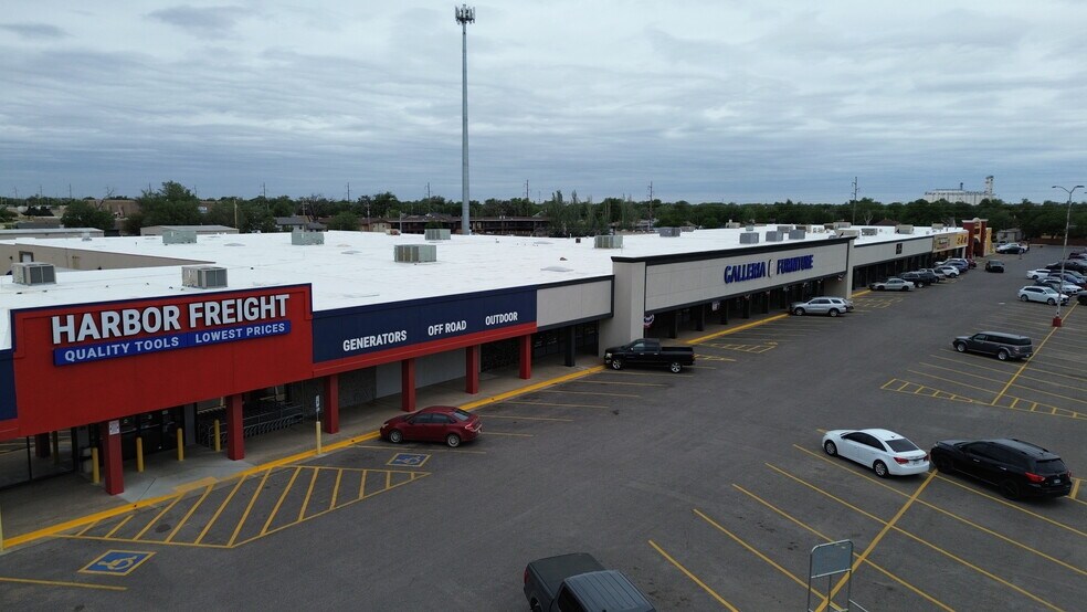 910 S Kansas Ave, Liberal, KS à vendre - Photo du bâtiment - Image 3 de 4