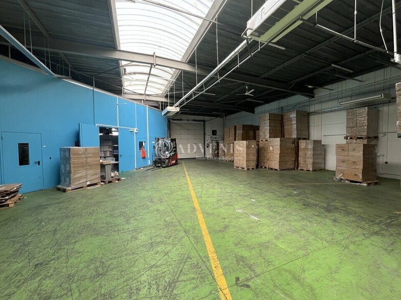 Flex dans Montreuil à louer - Photo intérieure - Image 2 de 12