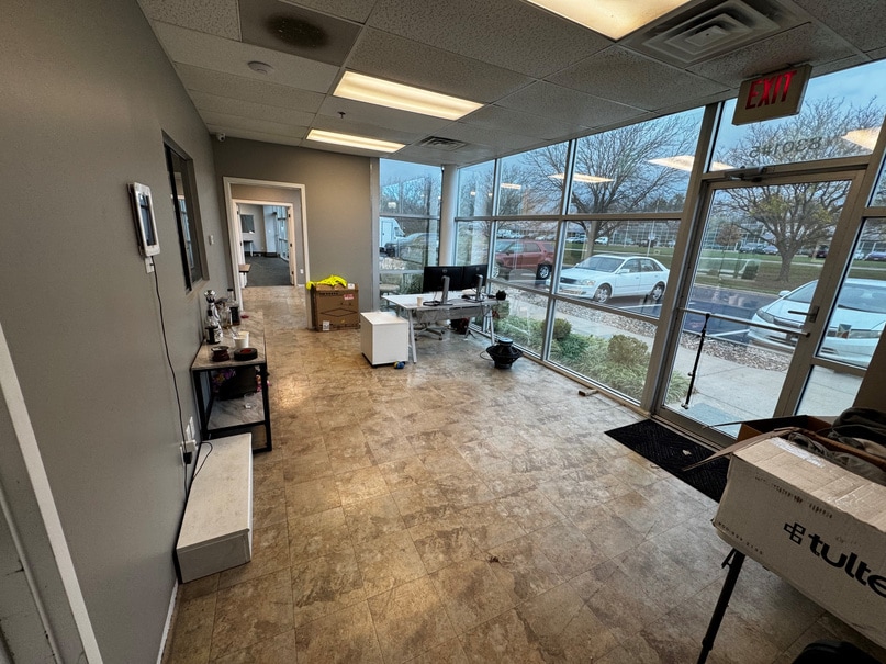 8301 NW 101st Ter, Kansas City, MO à louer Photo intérieure- Image 1 de 3