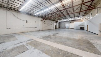 Plus de détails pour 1045 Granada Ave, Nashville, TN - Local d'activités à louer