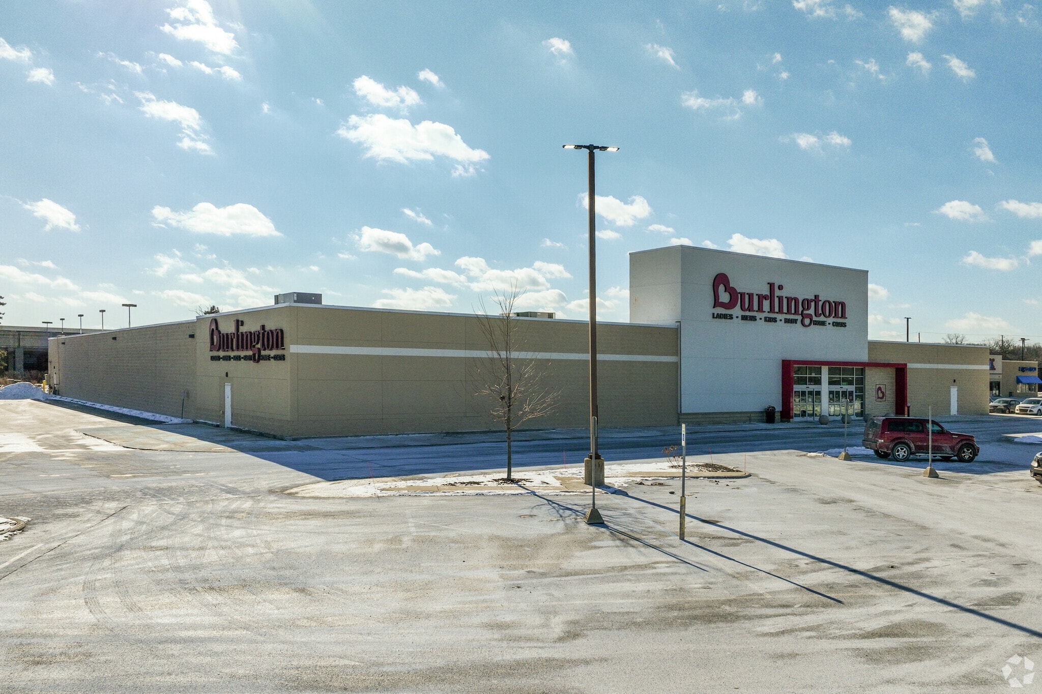 5033 Monroe St, Toledo, OH for sale Primary Photo- Image 1 of 6