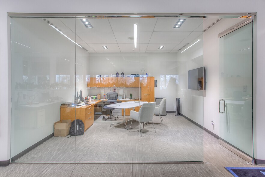 6550 Wuliger Way, North Richland Hills, TX for lease - Interior Photo - Image 3 of 16