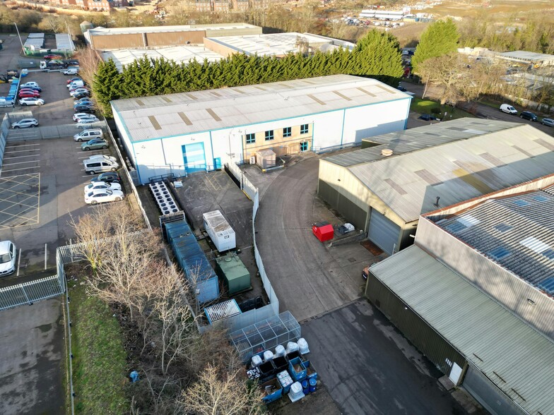 North Portway Close, Northampton for lease - Building Photo - Image 1 of 4