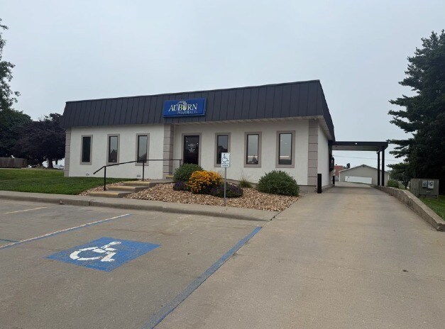 810 W 35th St, Higginsville, MO for sale - Primary Photo - Image 1 of 1