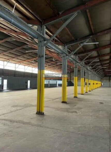 Flex dans Seclin à louer - Photo du bâtiment - Image 3 de 7