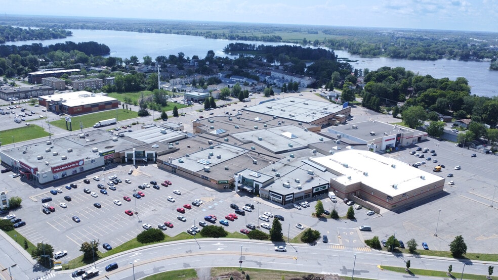 101 Boul Cardinal-Léger, Pincourt, QC à louer - Aérien - Image 3 de 10