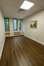 25 Charlton Ave E, Hamilton, ON for lease Interior Photo- Image 2 of 5