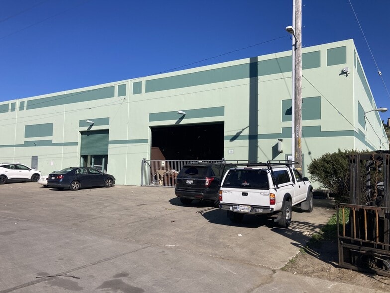 1000 Quesada Ave, San Francisco, CA for lease - Primary Photo - Image 1 of 8