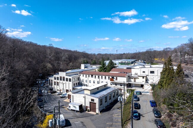 More details for 1 Hollywood Ave, Ho-Ho-Kus, NJ - Industrial for Lease