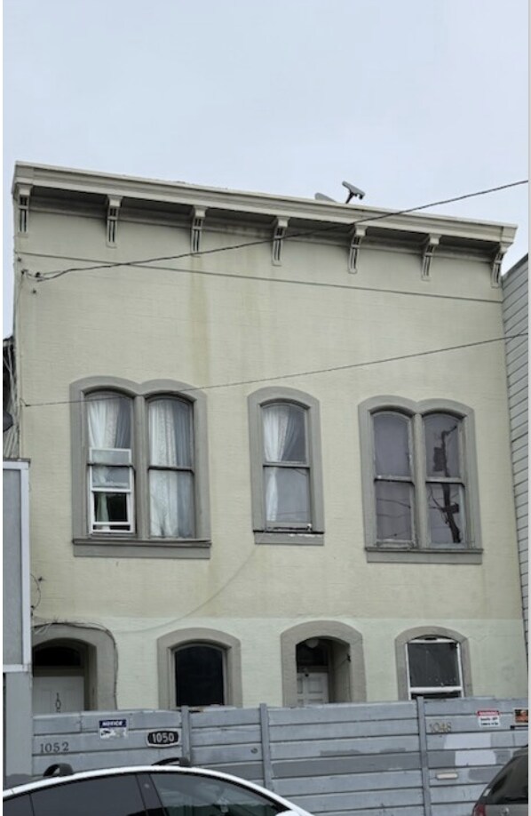 1048-1050 Oak St, San Francisco, CA for sale Primary Photo- Image 1 of 1