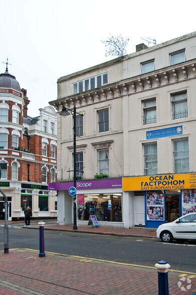 11-11A Seaside Rd, Eastbourne for lease - Primary Photo - Image 1 of 3