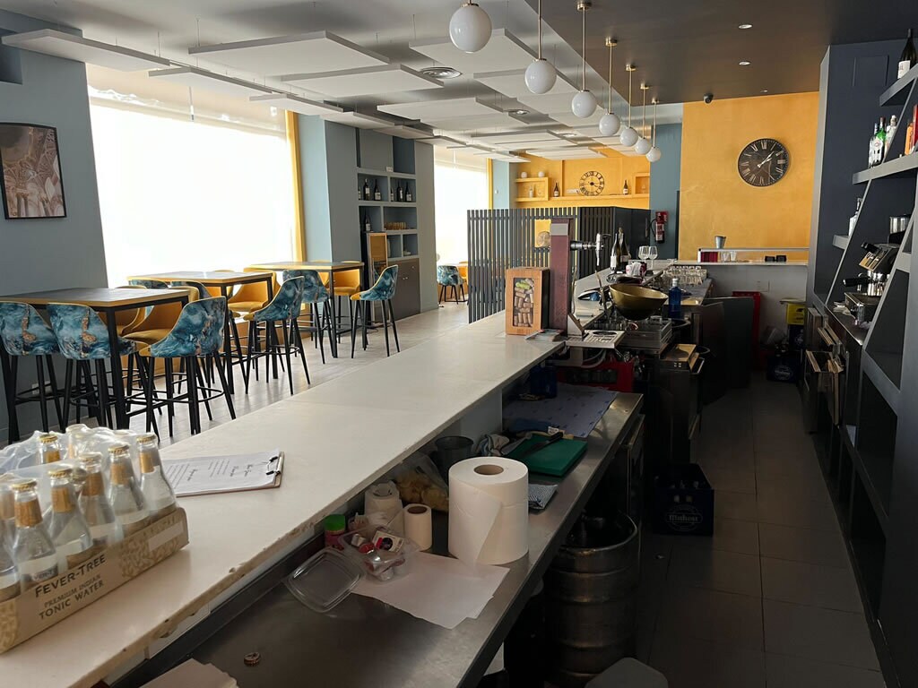 Retail in Alcobendas, Madrid for lease Interior Photo- Image 1 of 5