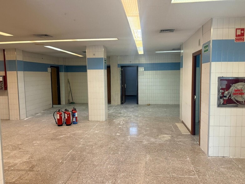 Calle Cabo de San Vicente, 18, Alcorcón, Madrid for lease - Building Photo - Image 2 of 5