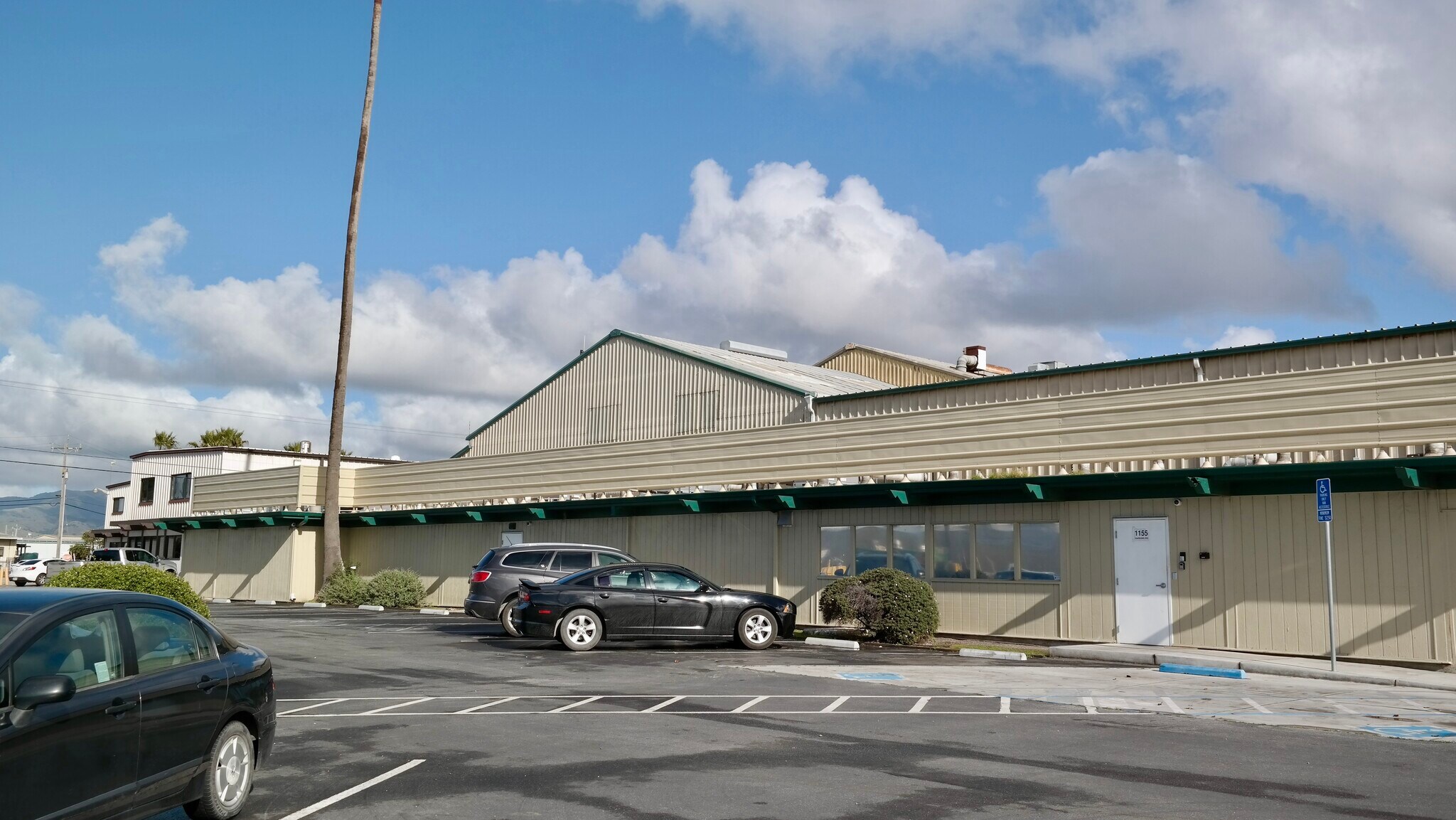 1155 Harkins Rd, Salinas, CA à louer Photo du bâtiment- Image 1 de 17