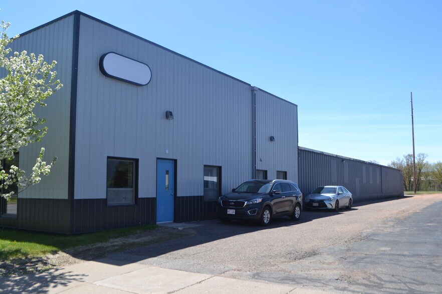 2310 N 3rd St, Wausau, WI à vendre - Photo du bâtiment - Image 3 de 10