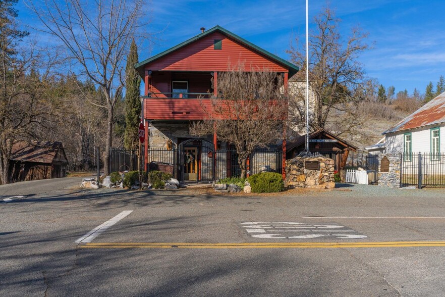 21335 Consolation Rd, Volcano, CA for sale - Primary Photo - Image 1 of 28